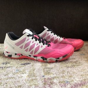Reebok CrossFit Breast Cancer Awareness Size 8